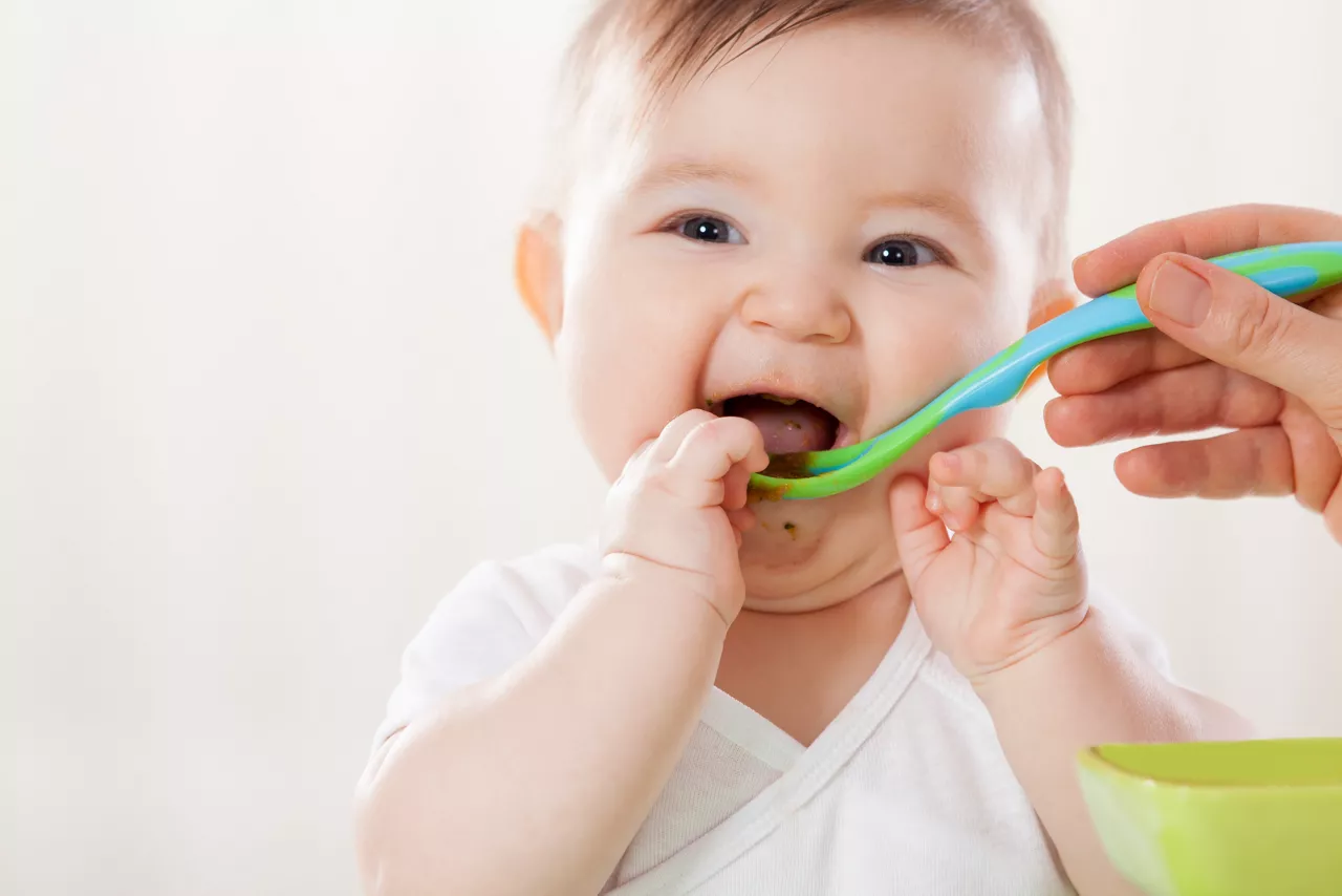 Leia mais sobre o artigo Crescer com Saúde: O Poder da Boa Alimentação nos Primeiros Anos do Bebê